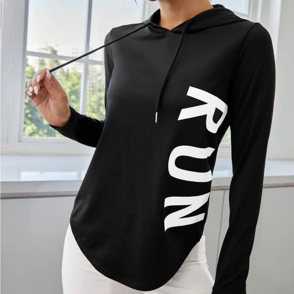 New graphic “Run” hoodie top - Picture 5 of 5